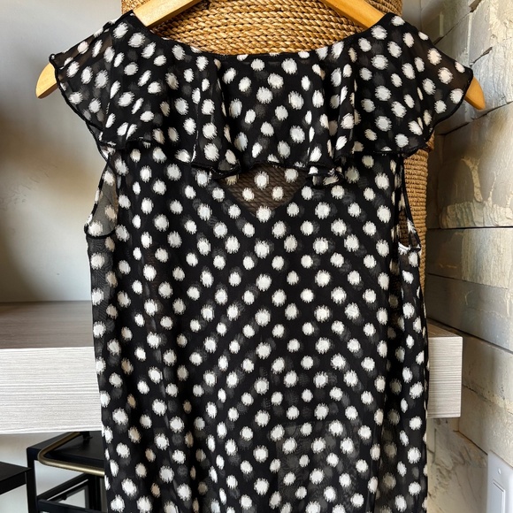 Polka Dots: Dressy Sleeveless Top with Ruffles and elastic waist - Picture 2 of 5